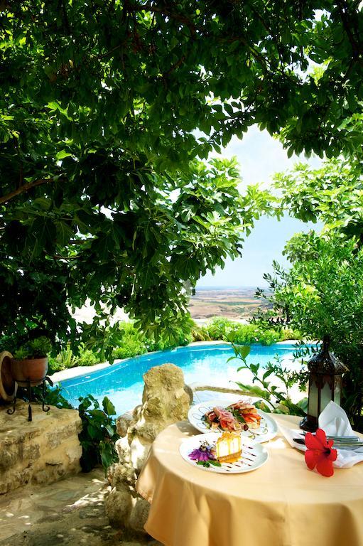 La Vista De Medina Studios & Apartments ภายนอก รูปภาพ