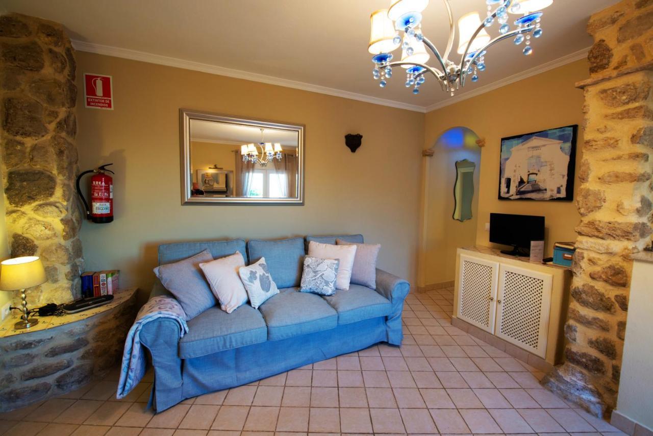 La Vista De Medina Studios & Apartments ภายนอก รูปภาพ